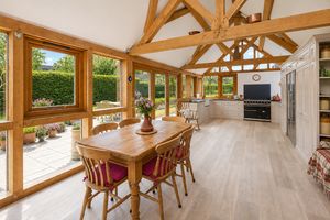 Kitchen / Breakfast Room - click for photo gallery